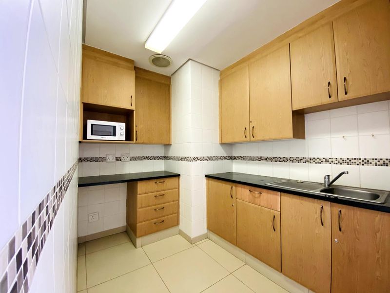 Professional Office Suite with Balcony in Fourways - Photo 4