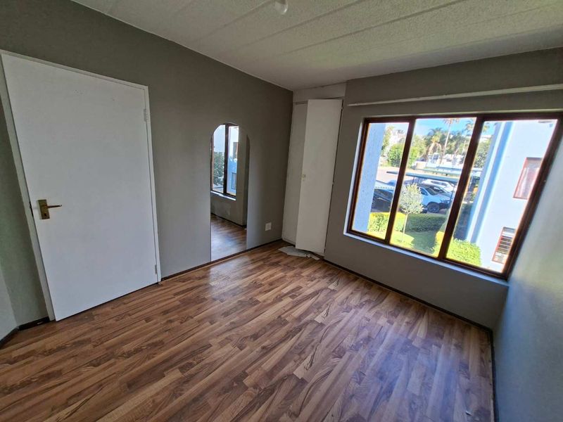 Stylish 1-Bedroom Apartment in the Heart of Morningside - Photo 3