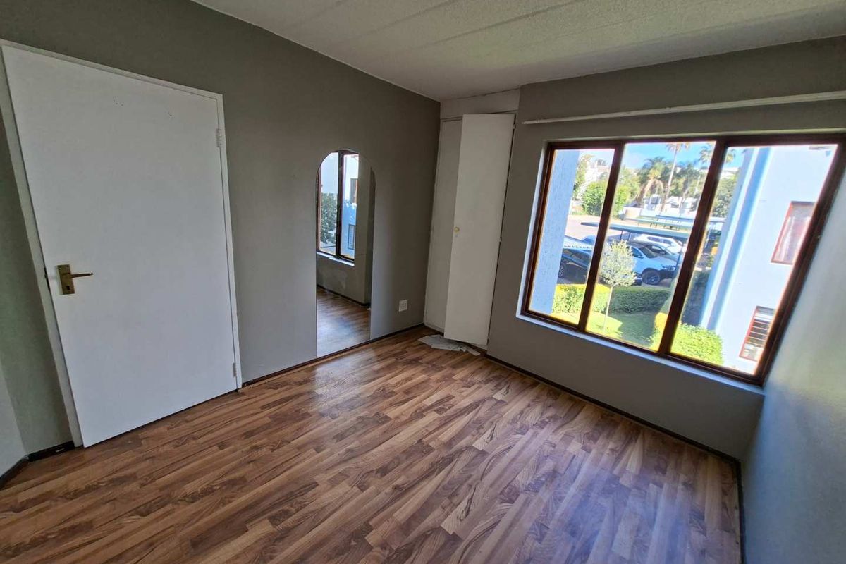 Stylish 1-Bedroom Apartment in the Heart of Morningside - Photo 3