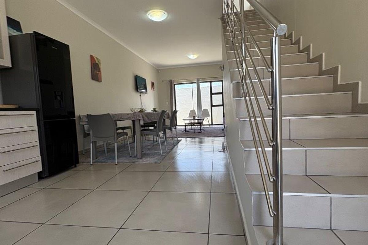 Fully Furnished 2x Bedrooms Townhouse To Rent in Dolphin Beach - Photo 5