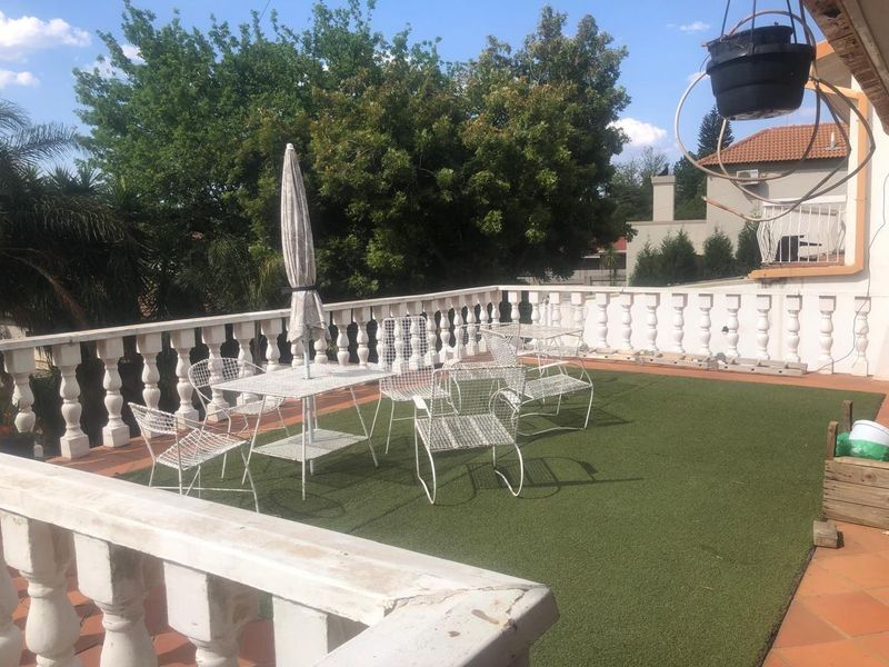 Rooms to Rent in Waterkloof Ridge - Photo 7