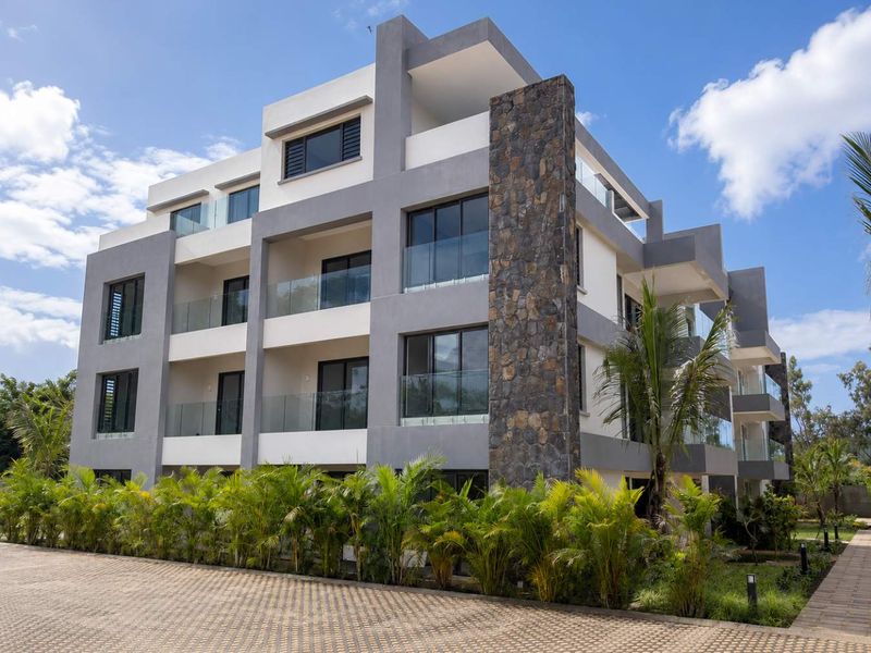 New 2-Bedroom Apartment | Pereybere | Convertible to 3 Bedrooms - Photo 2