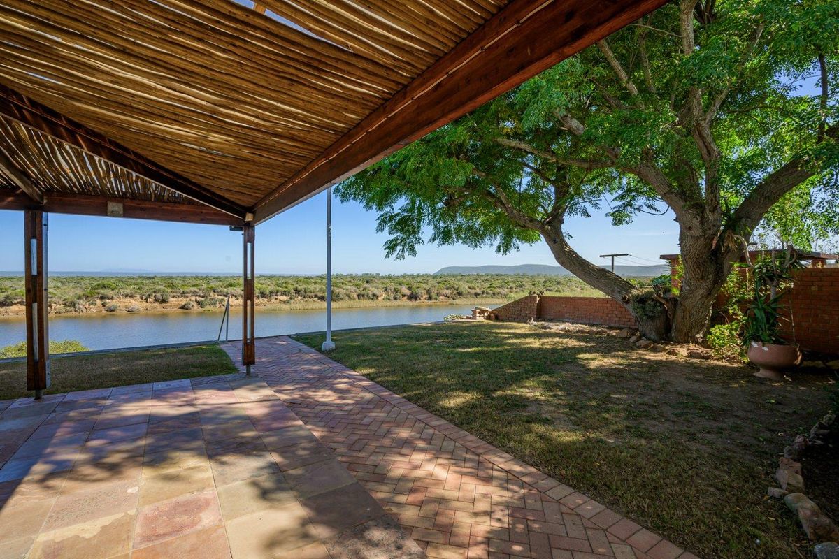 Sunday’s Riverfront Home for Sale - Photo 5