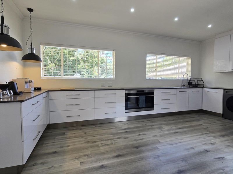 3 Bedroom House for Sale in Albemarle Ext 2 - Photo 6