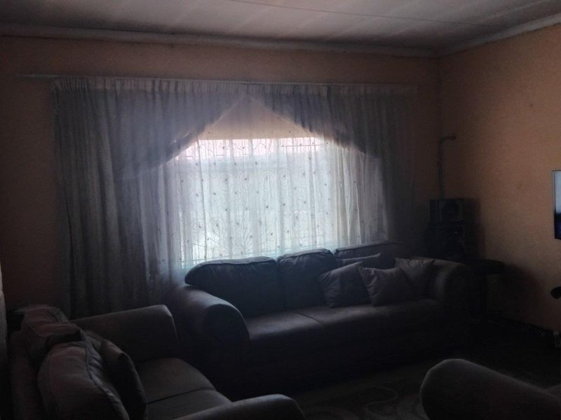 2 Bedroom for Sale in Mabopane Unit S - Photo 7