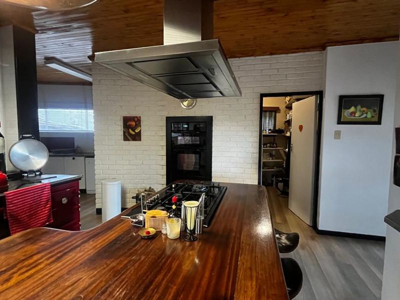 Prime Investment Opportunity | Boutique Hotel / AirBnB Potential - Photo 7