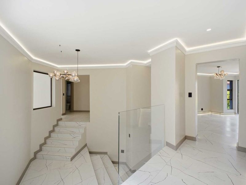 Be the first to rent this Luxury Family Home | Newly Renovated Modern Masterpiece in Prime Waterkloof Ridge - Photo 8