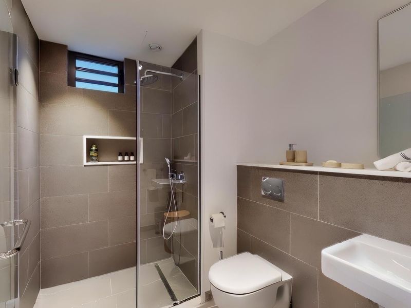 SPACIOUS 2-BEDROOM APARTMENT IN LES RESIDENCES DE MONT CHOISY - Photo 10