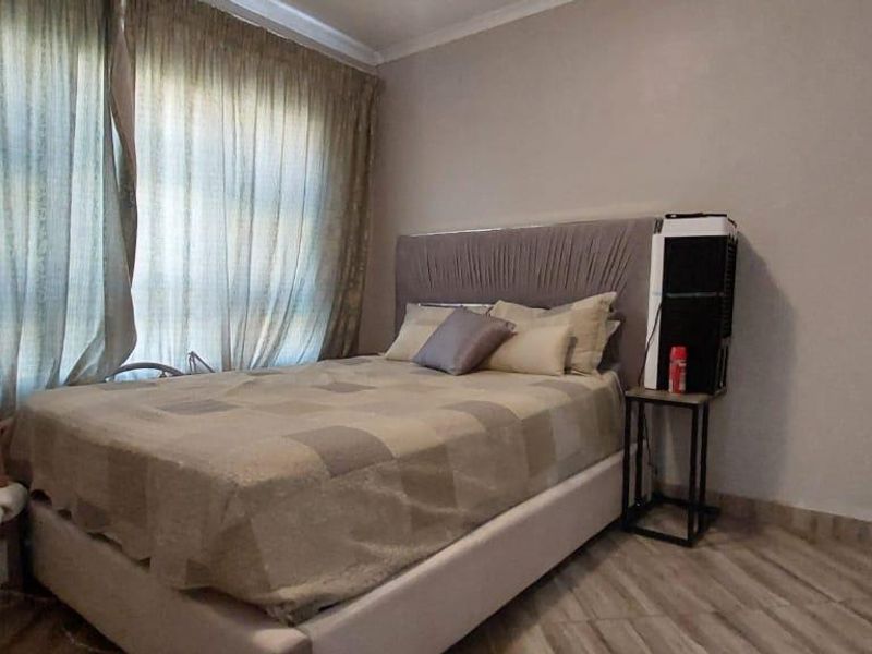 Charming Townhouse in Secure Pretoria North Complex! - Photo 8