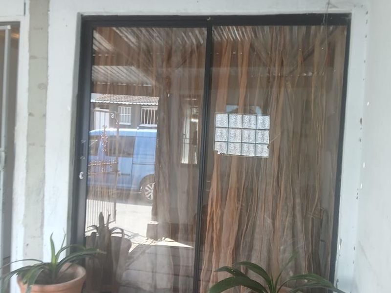 2 Bedroom property in Delft - Photo 3