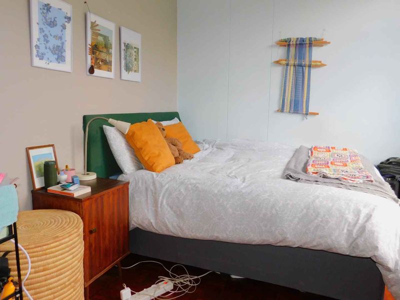 Four bedroom apartment in Illovo - Photo 9