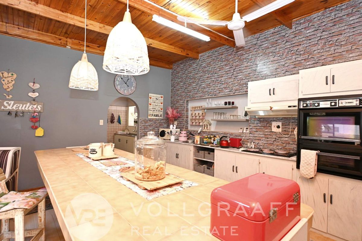 A Home Designed for Living, Gathering, and Making Memories - Photo 5