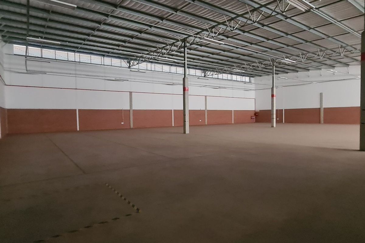 1315/m2 Olifantsfontein Warehouse To Let - Photo 4