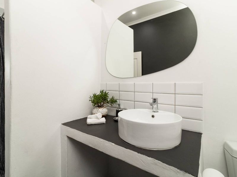 Furnished 6 months based 1 bedroom garden flatlet - Photo 6