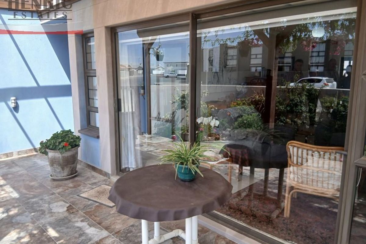 Beautiful Townhouse Kramersdorf – Swakopmund – Sought after complex - Photo 2