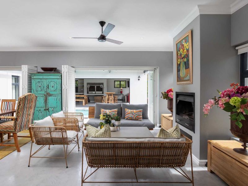 Family Home with Paddock Views on Val de Vie Estate - Photo 8