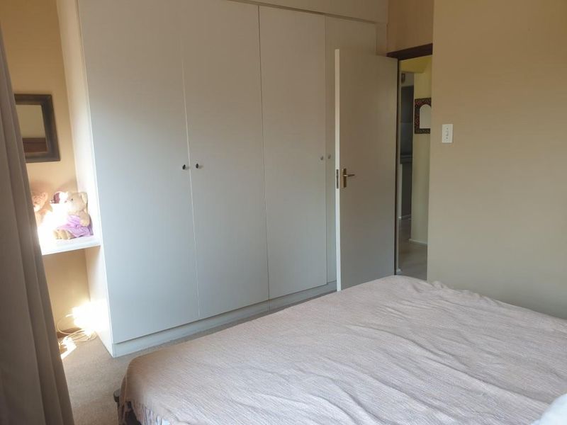 2 BEDROOM APARTMENT FOR SALE IN OAKLANDS - Photo 9