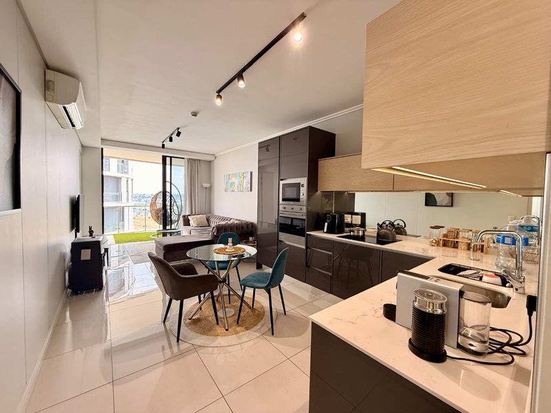 Fully furnished 2 bedroom apartment for sale at Ellipse. - Photo 8