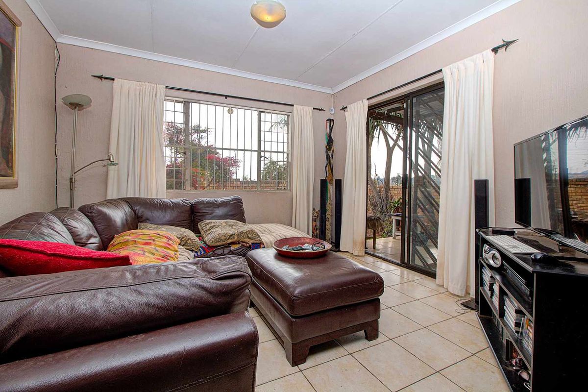 Perfect for First-Time Buyers - Photo 5