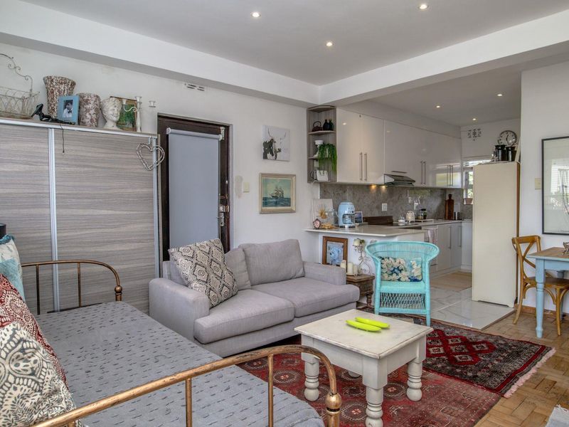 Modern Second-Floor Apartment in Kenilworth – Stylish, Secure & Move-In Ready - Photo 8