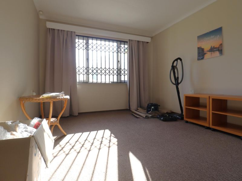 2 Bedroom Affordable Townhouse for Sale in Swakopmund Kramersdorf - Photo 7