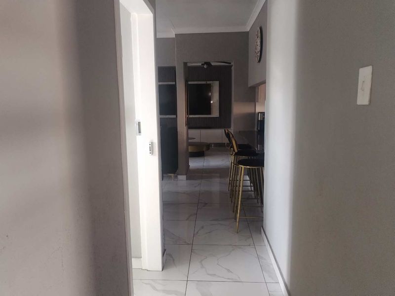 Ready to move in house - Photo 5