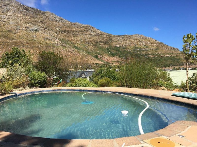 Sought after security estate in Hout Bay. - Photo 2