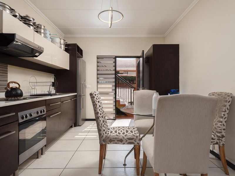 2 Bedroom Ground-floor Unit in Bakara-Glenvista with Stunning Views - Photo 6