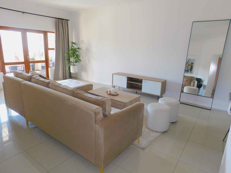 2 bedroom fully furnished apartment in Bryanston - Photo 6