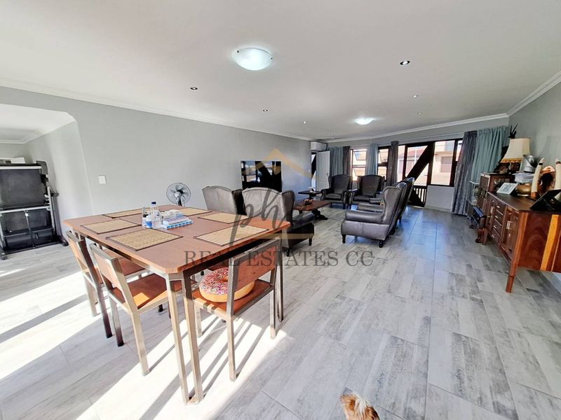 5-Bedroom Home for Sale in Sunbay, Henties Bay - Photo 7