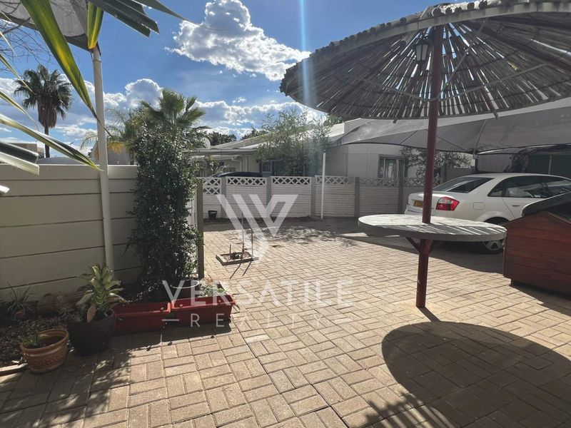 3 Bedroom Townhouse for sale in Welwitschia park, Pionierspark Ex 1 - Photo 6