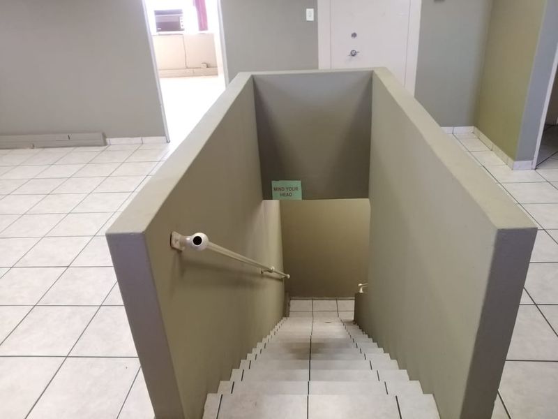 Prime Commercial Opportunity: Unit 1 Business Suite – IVH Centrum, Leeuwpoort Street, Boksburg - Photo 6