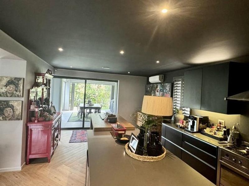 Hendra - Elegant Family Home with Top-Class Finishes in Prestigious Izinga Estate - Photo 6