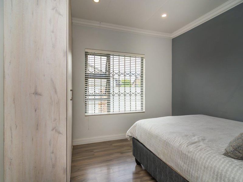 Modern Family Home for Sale – Secure Estate Living - Photo 5