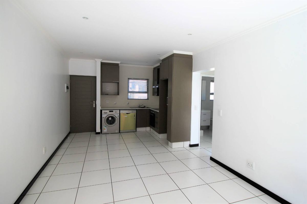 1 Bedroom Executive Apartment - Photo 4