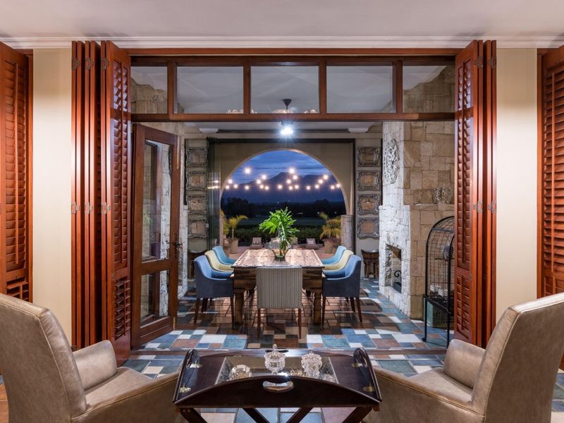 A Private Winelands Sanctuary with Panoramic Simonsberg Views - Photo 9