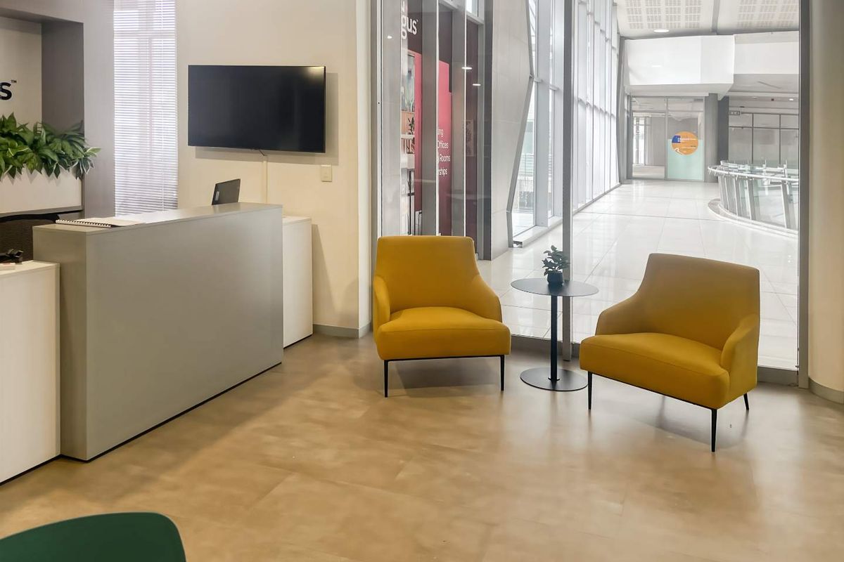 Find office space in Regus Cradlestone Mall for 5 persons with everything taken care of - Photo 3