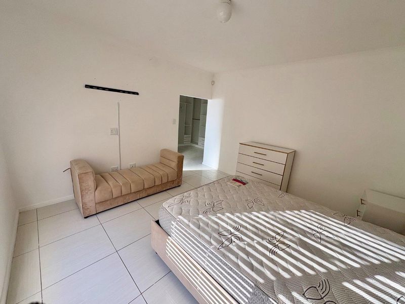 2 Bedrooms House To Rent in Dolphin Beach - Photo 8