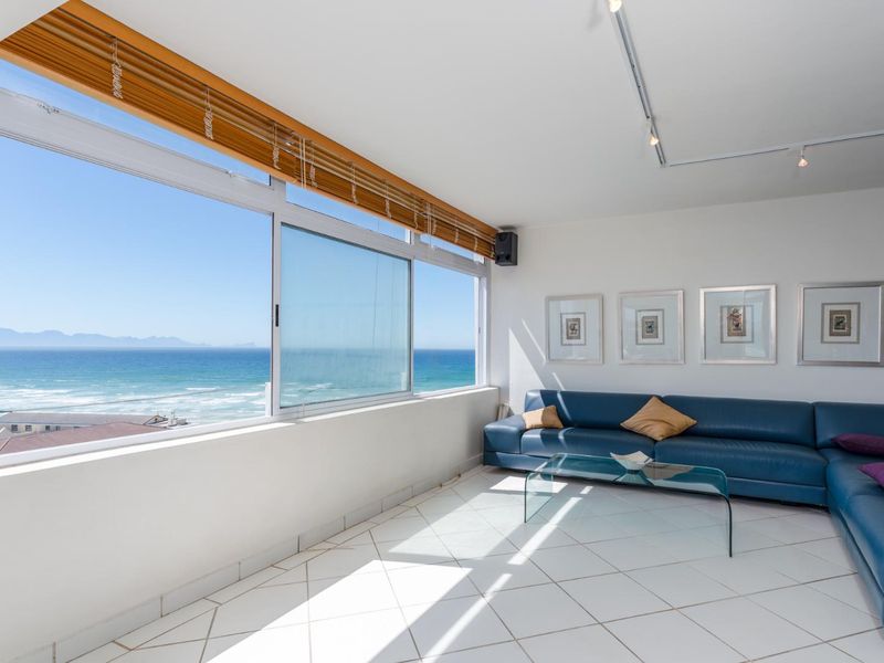 Rare opportunity in the Iconic Cinnabar - Photo 2