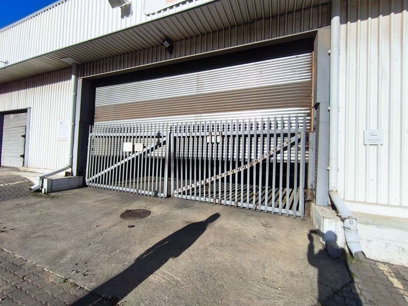 8,232m2 Warehouse To Let in Heriotdale - Photo 2
