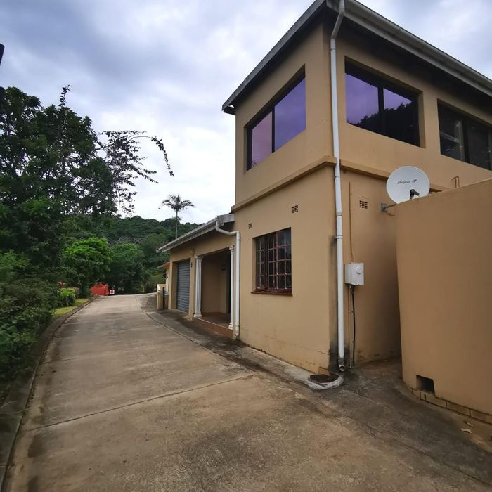 Property #2504565, Townhouse For Sale in Mtwalume Central