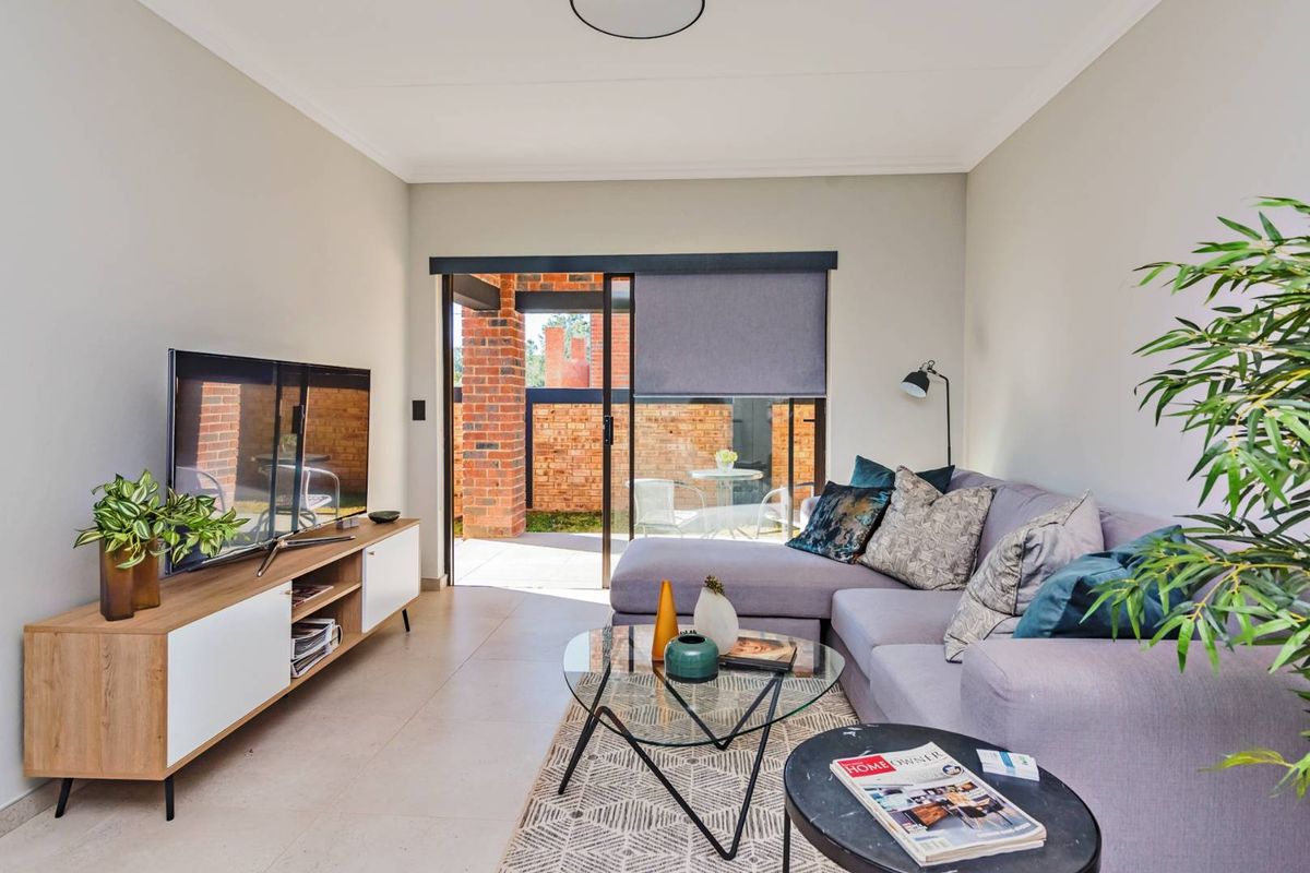 Modern Living with Unmatched Security: Parks Apartments in Honeyde - Photo 4