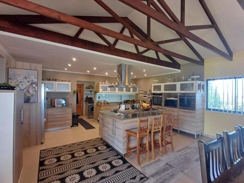 3 Bedroom House for Sale in Dana Bay - Photo 9