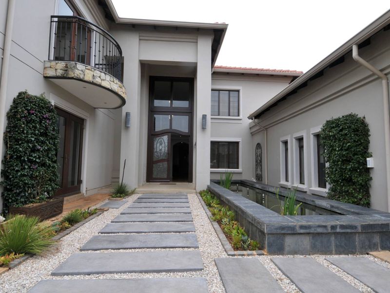 4 Bedroom Boardwalk Mansion - Photo 5