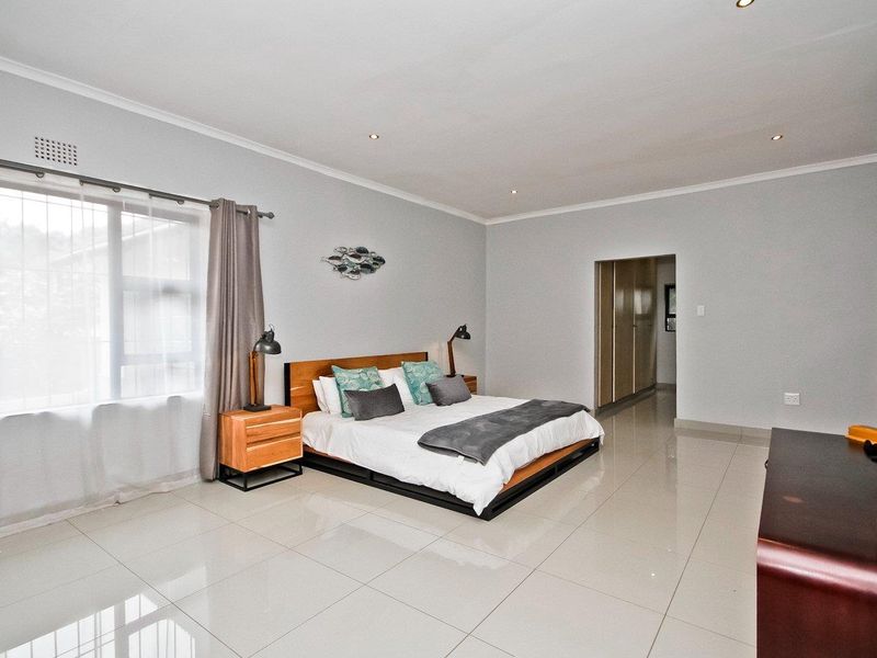 Timeless Charm Meets Modern Luxury! - Photo 8