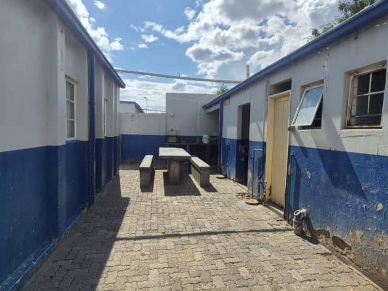 Prime Investment Opportunity in Grysblock – N$1,600,000 Excluding Costs and N$18k Monthly Income - Photo 5