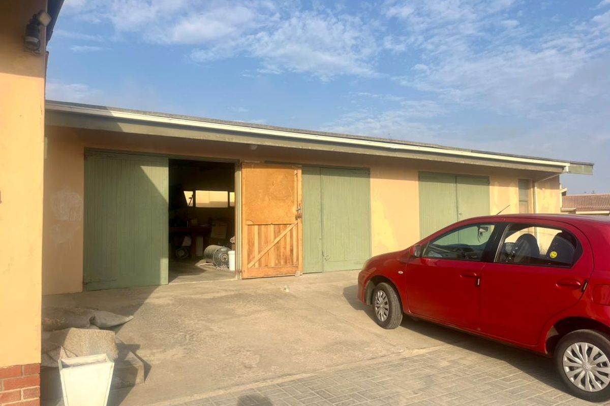 1000Sq erf with a classic home for sale! - Photo 2