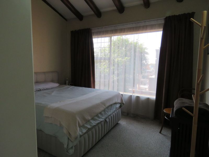 Loft Living with Comfort in Sought-After New Redruth - Photo 9