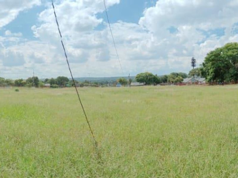 VACANT LAND IN ELDORAIGNE - Photo 5