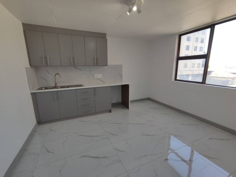 1 Bedroom Apartment For Sale In Wynberg - Photo 6